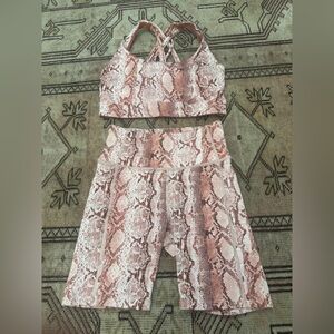 Victoria's Secret VSX On Point Flow Snakeskin Set